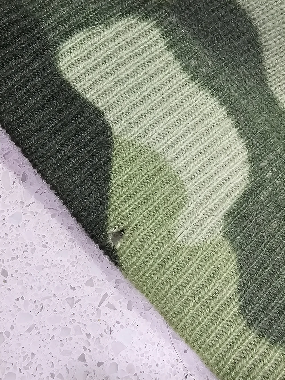 100% Cashmere Camo Sweater by Charter Club READ DESCRIPTION - Picture 10 of 11
